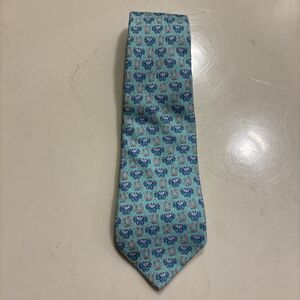 Vineyard Vines Silk Necktie Youth Boy's Crabs Horseshoe Blue Pink Preppy Resort